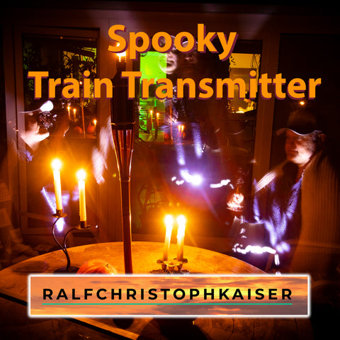 Spooky Train Transmitter di Ralf Christoph Kaiser nuovo pezzo di Halloween per orchestra di ottoni partitura completa spartito per orchestra completa e parti in sol minore e wav e mp3 e cover e midi e tracce audio singolarmente